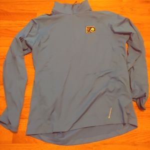 Flyers XL Ogio 1/4 zip pullover in blue